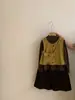 Colete Tricô Estilo Coreano para Meninas Camada Base Simples 2026 Outono Moda Infantil Versátil Bolsa Transversal Calça Comprida Conjunto de Três Peças