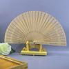 En stock Abanico de madera rush Abanico de girasol Abanico plegable calado Abanico de madera de sándalo Abanico de boda