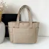 Bolso tote de nylon nuevo transfronterizo, gran capacidad, bolso de hombro para el trabajo, bolso de mano moderno y ligero, bolso para mujer al por mayor y hecho a medida