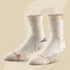 Calcetines Largos de Baloncesto Prácticos para Primavera y Verano con Planta de Toalla para Hombres y Mujeres Calcetines Deportivos Calcetines de Entrenamiento de Media Longitud para Hombres Primavera y Otoño