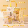 Conjunto de Papelaria Urso Creme Kit Presente de Material Escolar para Alunos do Ensino Fundamental Presente Dia das Crianças Prêmio Lembrança