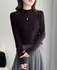 Nueva Camiseta Básica de Cuello Alto Medio para Mujer Otoño/Invierno 2026, Cepillada por Ambos Lados, Suave y Amigable con la Piel, Elástica, Corte Ajustado, Versátil para el Viaje al Trabajo