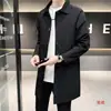 Jaqueta Capa Fina para Primavera e Outono Masculina Tendência Gola Lapela Manga Longa Masculina Versátil Comprimento Médio Corta-vento Tamanho Plus