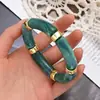 Pulsera de Bambú Curvado Acrílico Multicolor Minimalista Europea y Americana Transfronteriza Pulsera de Moda Tendencia con un Diseño Único Joyería de Nicho