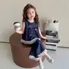 Conjunto de Verão 2026 Novo para Meninas: Top sem Mangas Boneca e Jeans Estilo Coreano Roupa Estilosa para Bebê Menina