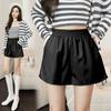 Shorts Casuais Tendência em Couro PU Preto para Mulheres, Novo Estilo Outono 2025, Cintura Alta, Emagrecimento, Calças Versáteis de Cintura Alta com Barra Flare