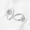 Fonte Transfronteiriça Especializada em Anéis com Cravação de Garras de Ouro 18K e Diamante Branco, Anéis de Joias Florais de Luxo Leve, Fabricante Atacadista, Em Estoque