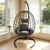 Silla colgante de cesta de pie del fabricante en stock, silla columpio de ratán plegable para interior y exterior de balcón, silla colgante de nido de pájaro para una persona para uso doméstico
