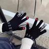 Guantes rojos navideños táctiles para dedos para estudiantes, lindos, versión coreana, gruesos, de felpa, cálidos para montar, venta al por mayor