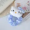 Lindo pasador de tela a cuadros con lazo de gato KT 2026 para niñas, combinado con muñecos de peluche, accesorio para el cabello scrunchie