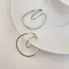 Brincos de Orelha Brilhantes de Diamante com Camada Dupla de Luxo Leve, Presilhas de Orelha Indolores de Nicho de Alta Qualidade, Design Empilhável Exquisito, Brincos Versáteis