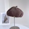 Boina Simple Versátil Retro Japonesa para Mujer Invierno Elegante Temperamento Sombrero Calabaza Letra Etiqueta Pequeña Temperamento Sombrero de Pintor