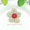DIY Coreano-estilo tecido pequeno xadrez de cinco pétalas acessórios de flores roupas broche chapéu de sol calçados acessórios acessórios decorativos