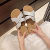 Pantuflas Populares Verano 2025 para Mujer Nuevo Sentido de Alta Gama Sandalias Planas Suaves de Playa Francesas Sandalias de Moda de Una Palabra