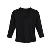 Ins moda feminina atacado estilo europeu e americano cruzado garota popular petite gola V ombro direito retalhos manga curta média slim fit camiseta