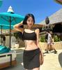 Traje de Baño Enterizo de Color Sólido con Abertura para Mujer de Alta Gama Estilo Puro Lujurioso Sexy Bikini de Tres Puntos