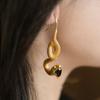 Pendientes de Obsidiana de Diseño de Personalidad Europeo y Americano Transfronterizo, Misteriosa Serpiente, Ricos Adornos, Moda Retro, Pendientes Populares para Mujeres