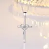 Collar Cruz Cuadrada para Mujer Plata de Ley S925 Nicho Retro Personalidad Transfronterizo Europeo y Americano Colgante de Corazón Cadena para Clavícula