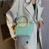 Bolsa Pequena de Luxo Feminina 2026 Nova Outono Inverno Couro Veludo Nicho Bolsa Bolinho Bolsa de Ombro Transversal para o Trabalho