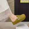 Outono 2026 Novo Retro Francês Versátil Birkenstock Sapatos Femininos Outdoor Sola Grossa Slip-on Bico Fechado Meio Chinelos Femininos