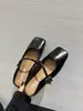 Sandalias mules planos de verano/primavera 2026, estilo nuevo, sin cordones, famosas en internet, súper populares, de punta poco profunda, medias pantuflas