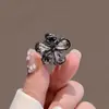 Presilha de Garra Mini Brilhante com Garra de Diamante Estilo Coreano, Piranha Pequena Delicada com Strass para Mechas, Presilha Lateral de Princesa para Mulheres com Pérolas