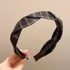 Nueva Diadema Scrunchie de Cuadros Retro con Borde Ancho Pinza para el Cabello Adelgazante para la Cara Accesorio Versátil para Moños