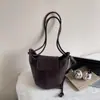 Moda 2026 Nova Bolsa Saco de Design de Nicho, Bolsa de Ombro Feminina Versátil Simples Vintage de Alto Padrão