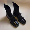 Botas Slim de Salto Bloco e Solado Grosso para Mulheres 2026 Outono/Inverno Novas Botas Stretch Versáteis Modeladoras Estilo Britânico Retrô com Laço Botas de Cano Curto