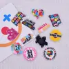 Frases Creativas Transfronterizas Encantos para Zapatos de Madera de Trabajador Social Dibujos Animados de Goma Blanda de PVC Accesorios de Decoración para Zapatos Hebilla de Zapato