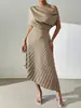 Ropa de mujer transfronteriza europea y americana de Amazon, vestido plisado de hombros descubiertos, vestido plisado de cintura alta con dobladillo irregular, vestido formal de lujo ligero