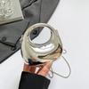 Bolsos de Moda Europeos y Americanos Transfronterizos para Mujer 2025 Estilo Nuevo Personalizado Brillante Elegante Bolso de Hombro Cruzado Bolso de Mano de Alta Gama Tipo Empanada