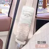 Funda para Volante Invierno Felpa Estilo Diosa Cálida en Invierno Lana de Cordero Antideslizante Cubierta para Manija de Coche Accesorios Interiores de Comercio Exterior