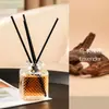 Difusor de Aroma Sem Chama Quarto Ornamento de Carro de Luxo Uso Duplo no Carro Frasco de Vidro com Diamante Fragrância Duradoura Remoção de Odores Atacado