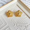 "Hemerocallis Olvidando Preocupaciones" Pendientes Antiguos Vintage Diseño de Flor de Pétalo Hueco Dorado Liso Marcado