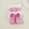 Set de Diadema Fina y Calcetines Europeos y Americanos para Niños, Calcetines Florales Antideslizantes para Bebé, Diadema y Gorro para Protección de la Fontanela de Bebés