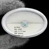 Brincos de Aço Titânio 316L com Zircônia Multicolorida Exquisita e Brilhante em Forma de Floco de Neve, Studs Doces e Descolados para Hélice da Orelha, Brincos de Piercing Modernos com Rosca Externa