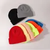 Chapéus de Tricô de Cor Sólida Outono/Inverno Transfronteiriços para Homens, Chapéus para Frio, Chapéus de Lã Versáteis de Cor Sólida de Alta Qualidade para Mulheres, Chapéus de Lã Quentes e à Prova de Frio