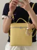 Bolso de Mano Sencillo para Mujer 2026 Nuevo Modelo Estilo Nicho de Alta Gama con Patrón de Lichi, Bolso Cruzado de Hombro Único, Mochila Elegante para Salir