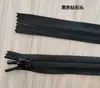 Ykk Genuino No. Cremallera de Cierre Cerrado con Cabeza de Diamante Invisible 3 en Venta y al por Mayor, Ykk Negra Blanca Decolorada Alta Densidad