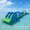 Gran parque acuático inflable con toboganes de agua, piscina, parque de trampolines y equipo de diversión de circuito de obstáculos acuático