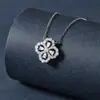 Collar de Plata de Ley S925 con Moissanita de Trébol de Cuatro Hojas Estilo Bosque Versátil Colgante de Alta Gama Collar que No se Desvanece Joyería al por Mayor