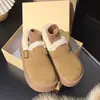 Botas de Neve com Solado Grosso para Mulheres 2025 Inverno Novo Estilo Solado Macio Forradas com Lã Espessadas Quentes Sapatos de Algodão Estilo Birkenstock Mocassins