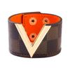 Moda Transfronteriza Europea y Americana Pulsera Ancha de Cuero Pulsera Grande de Metal en V Sentido Avanzado Tablero de Ajedrez Cuero PU Joyería de Mano Versátil