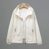 Chaqueta Corta de Mujer para Primavera y Otoño 2026 Nueva Casual Holgada Talla Grande con Capucha Cortavientos Delgado