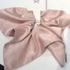 Lenço Quadrado de Cetim Sedoso Estilo Coreano Amarrador de Cabelo Faixa de Cabeça Bola de Cabelo Brilhante Adorno de Cabeça Corda de Cabelo Flor Quadrada para Mulheres