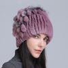 Gorro de Lana Grueso de Invierno Nuevo para Mujer Estilo Europeo y Americano, Gorro de Piel de Conejo Rex, Gorro de Punto con Cinturón Lateral y Flor