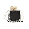 Bolsa Transversal com Cordão Estilo Fresco e Ocidental Estilo Coreano Feminina 2024 Nova Celebridade da Internet Bolsa Casual Popular Pequena Quadrada