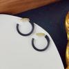 Pendientes de Alfabeto Clásicos Explosivos de Celebridad de Internet de TikTok Estilo Frío Nicho Diseño Lujo Ligero Sentido Avanzado Pendientes Pendientes