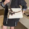 Bolsa de Hombro Retro Transfronteriza 2026 Nueva Bolsa de Tote para Viajar Bolso de Hombro Nueva Moda de Invierno Bolso de Mano Casual Bolso Cruzado para Mujer